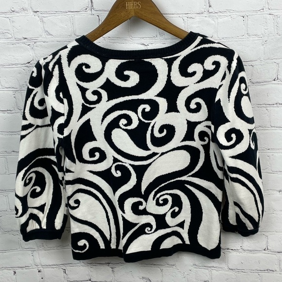 FoxCroft Black/White 3/4 Blouson Sleeve Cardigan Sweater w/Abstract Pattern XS - Picture 2 of 6